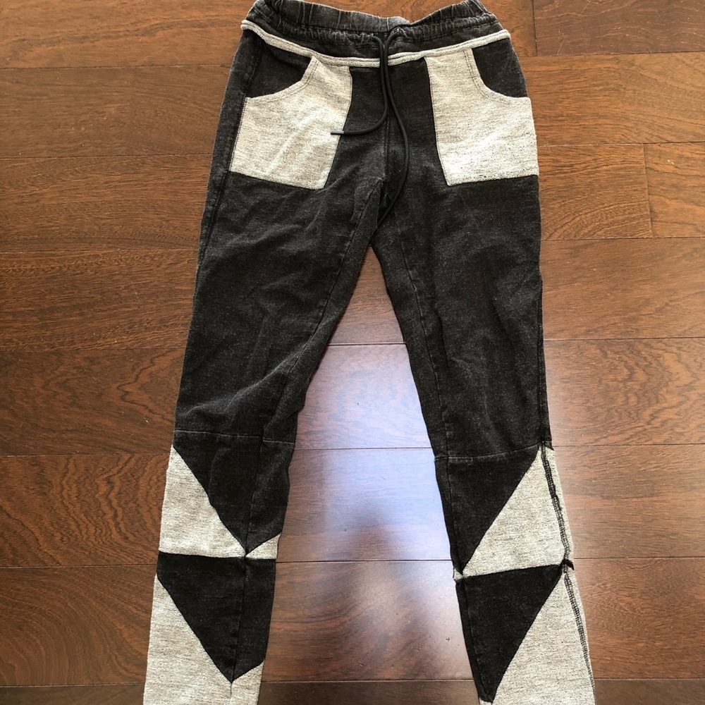 Jogging mismatched